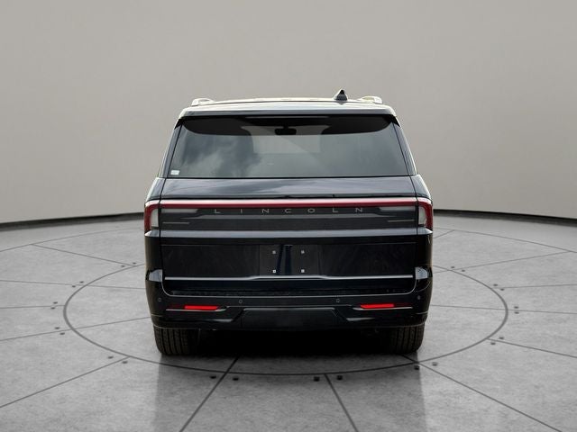 2026 Lincoln Navigator Premiere