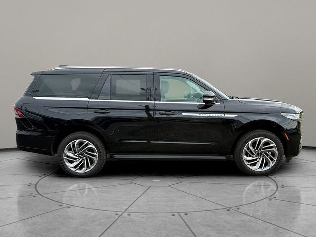 2026 Lincoln Navigator Premiere