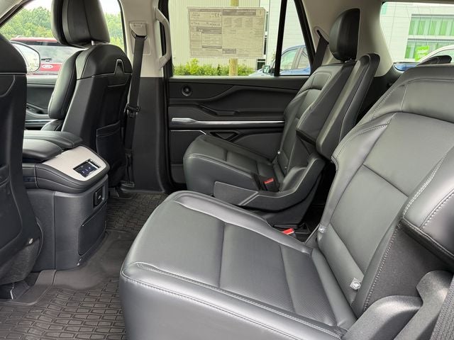 2026 Lincoln Navigator Premiere - Photo 19