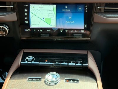 2027 Lincoln Navigator L Reserve