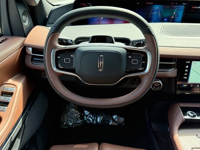 2027 Lincoln Navigator L Reserve