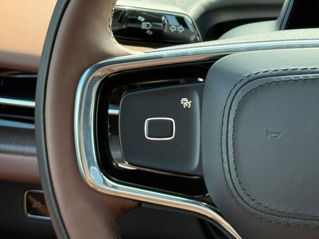 2027 Lincoln Navigator L Reserve