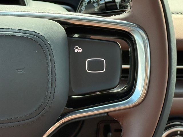 2027 Lincoln Navigator L Reserve