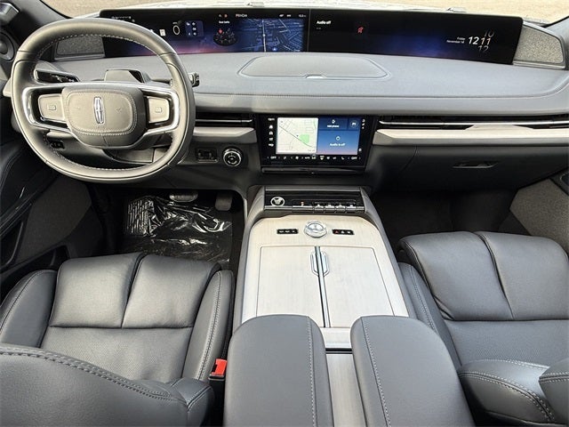 2025 Lincoln Navigator L Reserve