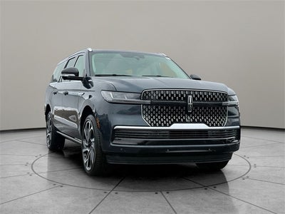 2026 Lincoln Navigator L Reserve