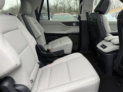 2026 Lincoln Navigator L Reserve