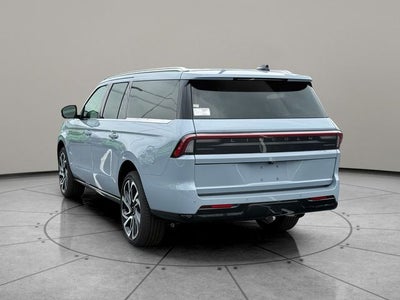 2027 Lincoln Navigator L Reserve