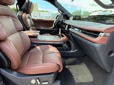 2026 Lincoln Navigator L Reserve
