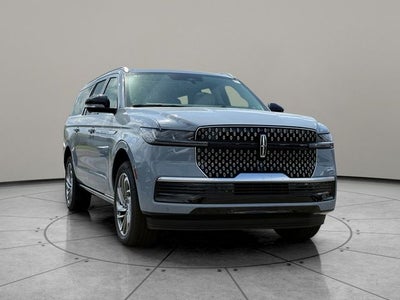 2026 Lincoln Navigator L Reserve