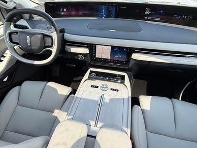 2026 Lincoln Navigator L Reserve