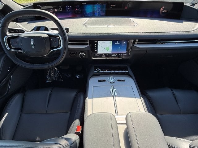 2027 Lincoln Navigator L Reserve