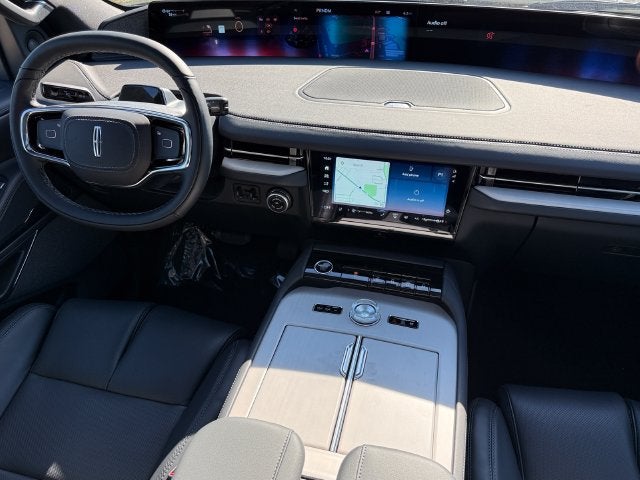 2027 Lincoln Navigator L Reserve