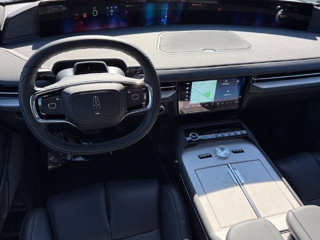 2027 Lincoln Navigator L Reserve