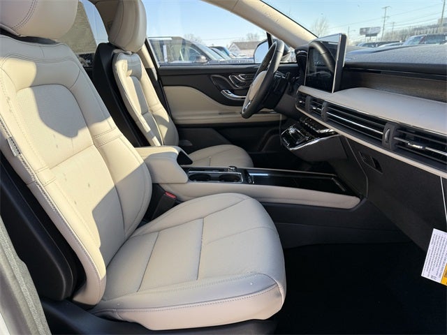 2025 Lincoln Corsair Plug-In Hybrid Grand Touring