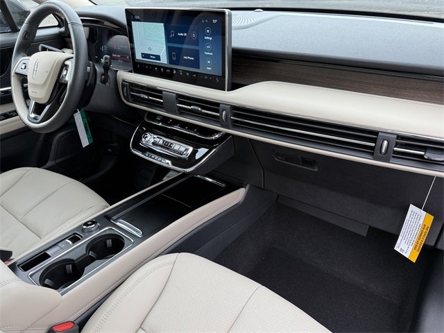 2025 Lincoln Corsair Plug-In Hybrid Grand Touring