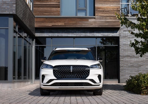 The front of a 2026 Lincoln Aviator® SUV is shown. | Klaben Lincoln of Warren in Warren OH