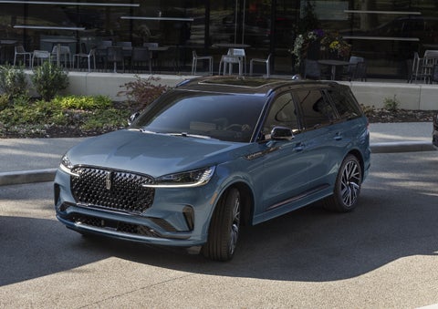 A 2026 Lincoln Black Label™ Aviator® SUV is shown with the available Special Edition Package. | Klaben Lincoln of Warren in Warren OH