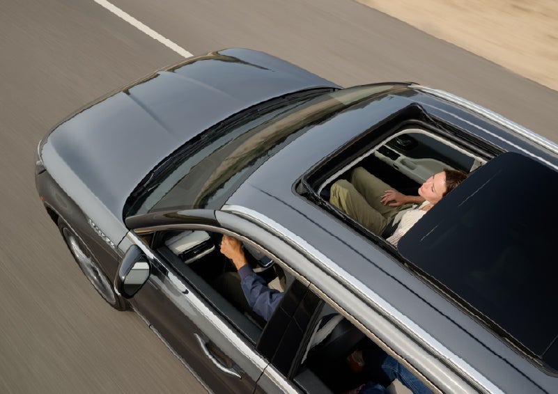 The available panoramic Vista Roof® of a 2027 Lincoln Aviator® SUV is open. | Klaben Lincoln of Warren in Warren OH